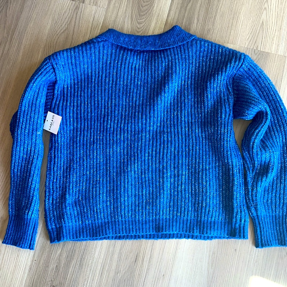 Zenana Ribbed Shaker Knit Sweater L Blue White Pullover
Casual Career - Picture 7 of 12